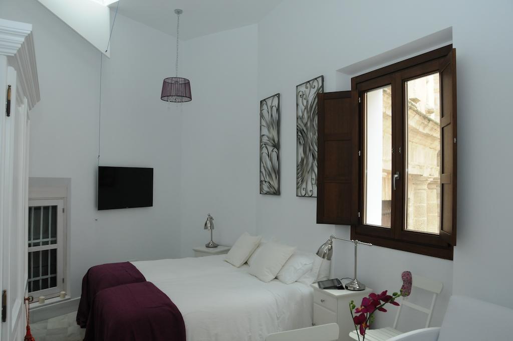 Santa Maria 12 Boutique Apartamentos Cadiz Room photo